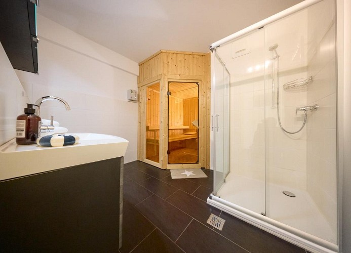 Villa Sonnenschein am Meer, Ferienwohnung 5 mit Sauna und Garten