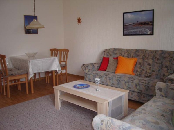 Haus Düne, Ferienwohnung 21 mit Meerblick